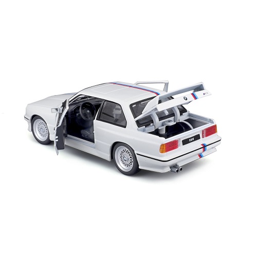 BMW M3 E30 1988 1/24 Burago - Image 6