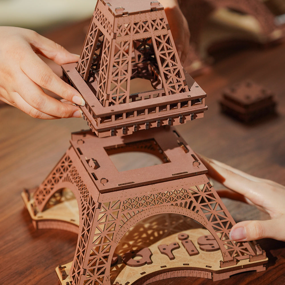 Robotime Night of The Eiffel Tower - Image 4