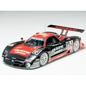 Tamiya 1/24 Nissan R390 GT1